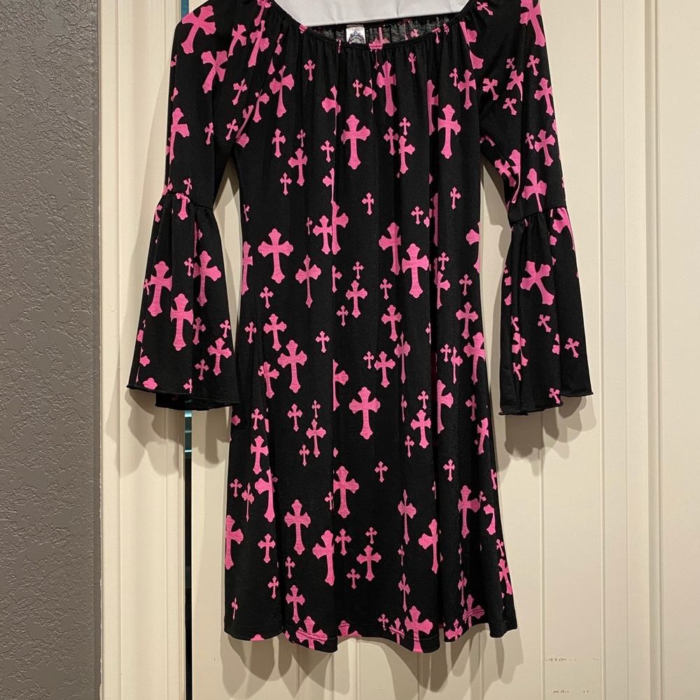 Cute dress with pink crosses